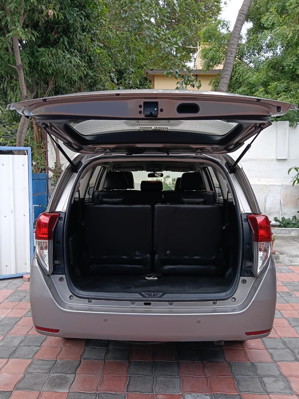 Toyota Innova Crysta - Image 9